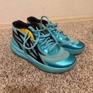 PUMA MB.02 LaMelo Ball "Honeycomb" basketball sneakers